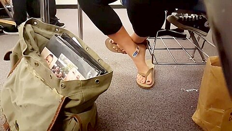 Candid class flip flops. | watch  HD voyeur camera xxx video for free