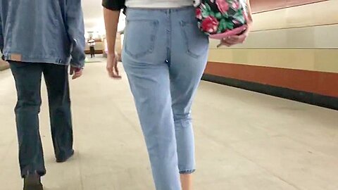 Sporty girl's ass in jeans | watch  HD voyeur cam sex movie for free