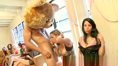 Cfnm ladies sucks strippers cock | watch  HD hidden cam porn movie for free