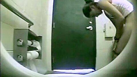 Girl changing her OB | watch  HD voyeur cam xxx video for free