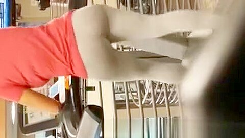 Fatty ass chick walking in gym | watch  HD voyeur cam sex movie for free
