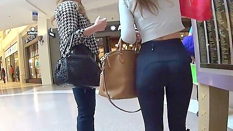 Puss in boots got a hot ass | watch  HD hidden cam xxx video for free