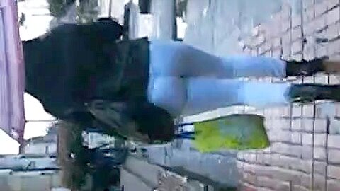 Hermoso kulo bajo la lluvia | watch  HD candid camera porn video for free