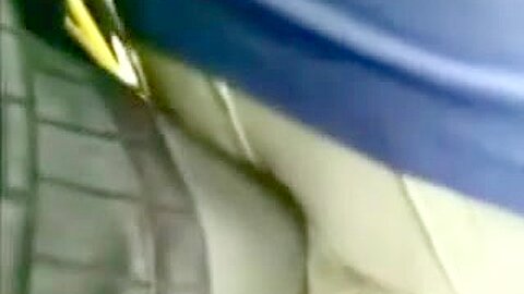 Encoxada na coroa crente, onibus vazio. | watch  HD voyeur cam xxx movie for free