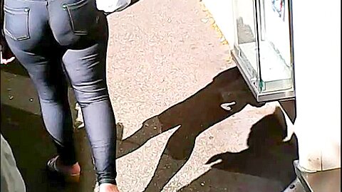 Mature Big Ass | watch  HD voyeur camera porn movie for free