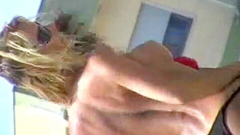Genevieve et Giselle a la plage | watch  HD candid cam porn movie for free