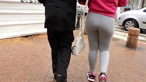 bubble butt in grey yoga pants walking the street | watch  HD candid camera sex video for free
