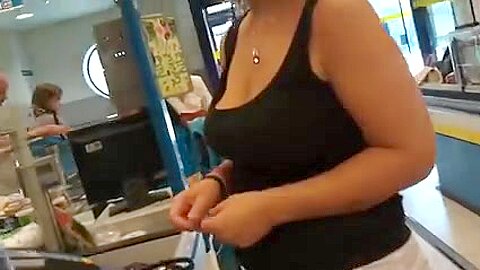 Tetona en el super | watch  HD spy cam porn movie for free