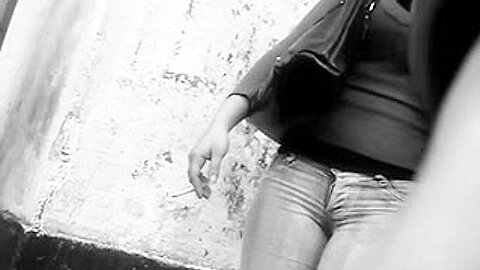 Street Jeans Cameltoe | watch  HD spy cam sex video for free