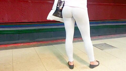 Beauty gray leggings | watch  HD hidden camera xxx video for free