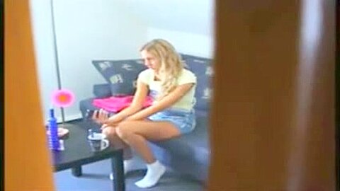 su hermano la graba masturbandose | watch  HD spy cam porn movie for free