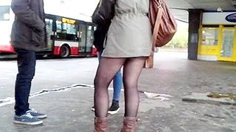 Young sexy legs near metro 2 Sexy Beine an der U-Bahn2 (18+) | watch  HD spy camera sex video for free