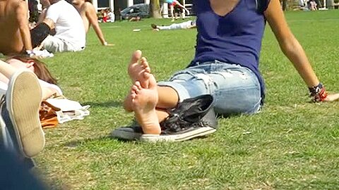 Soles Voyer in Park | watch  HD candid cam sex video for free
